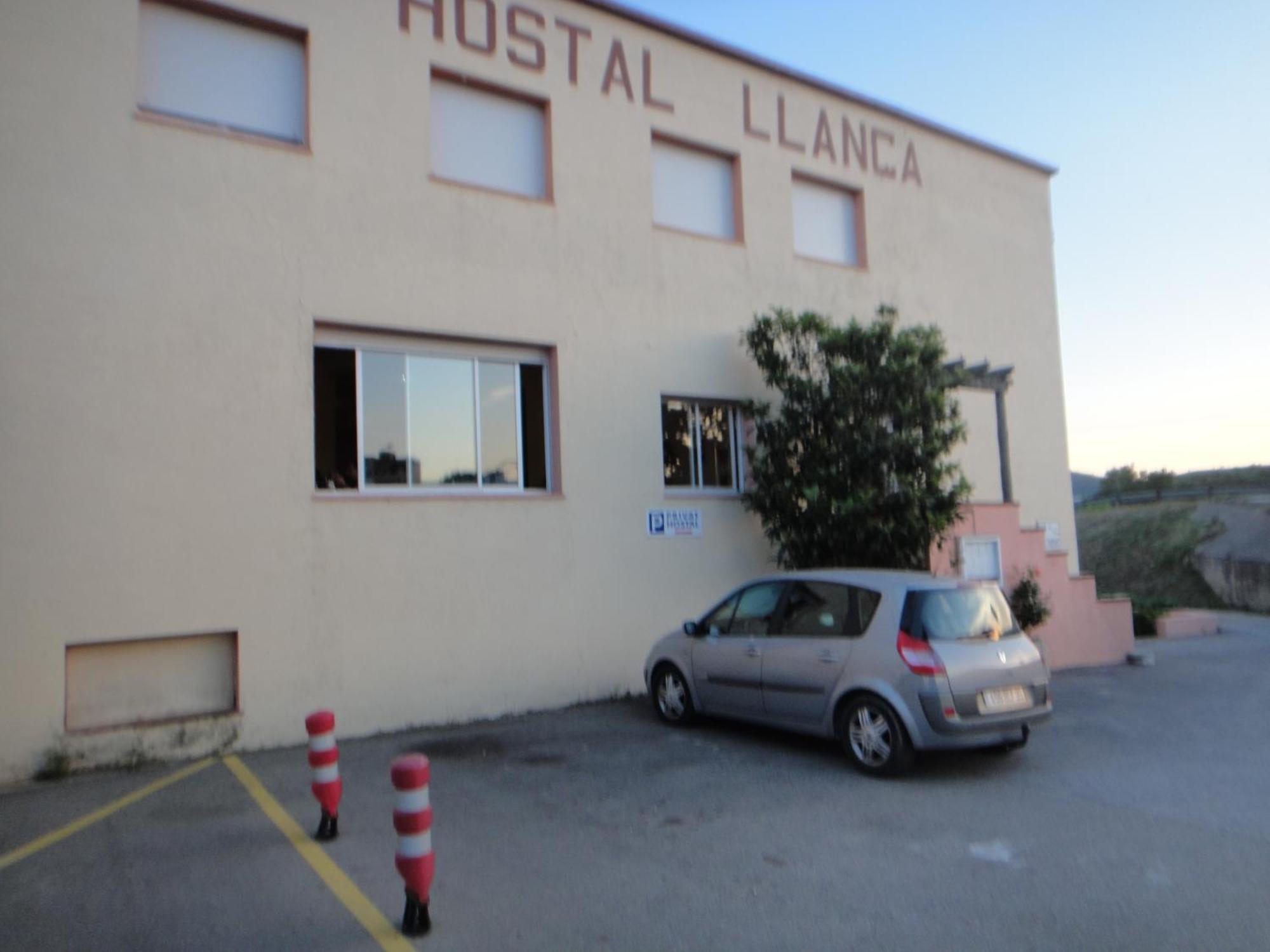 Hotel Pensio Restaurant Llança Exterior foto