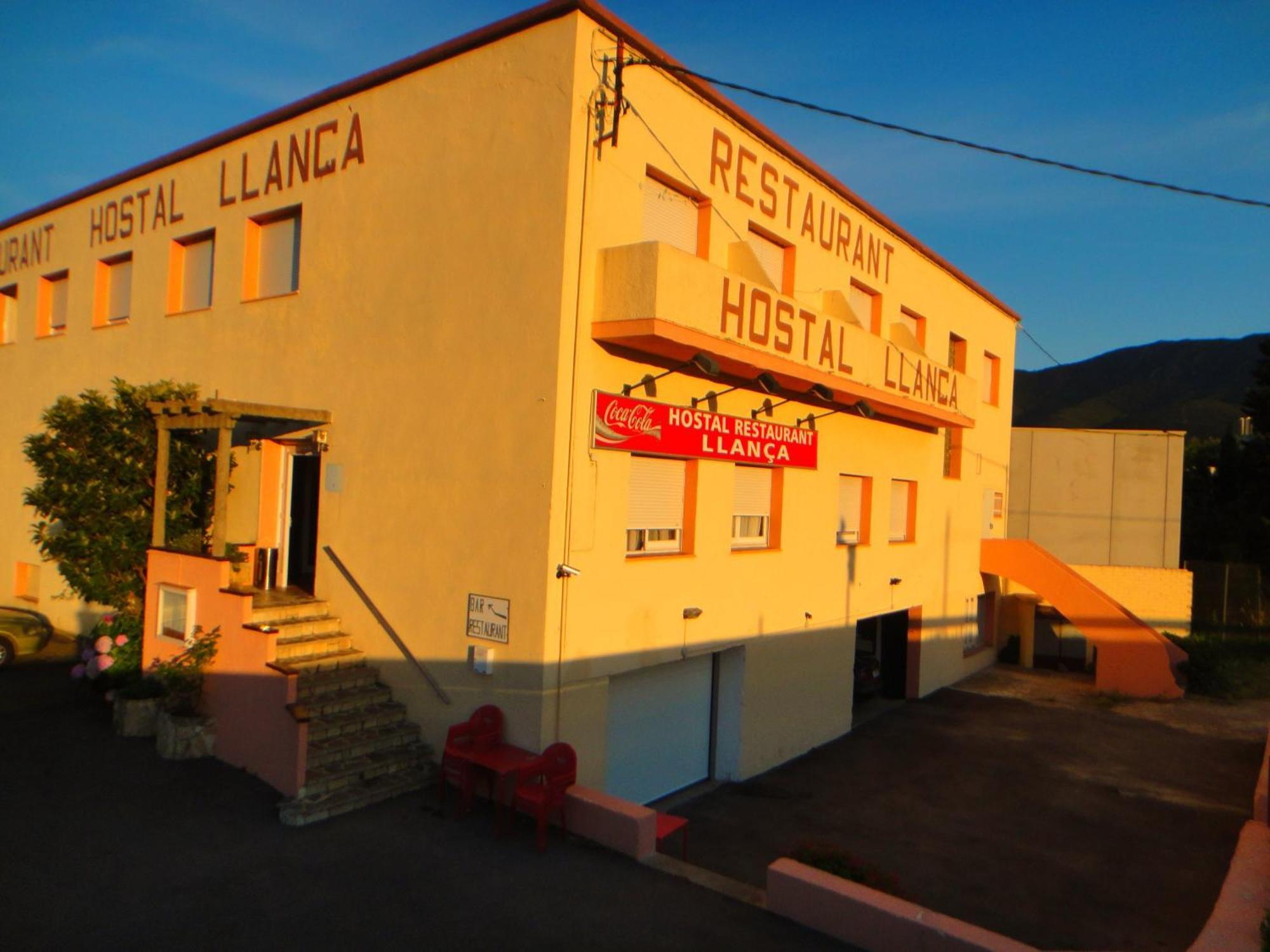 Hotel Pensio Restaurant Llança Exterior foto